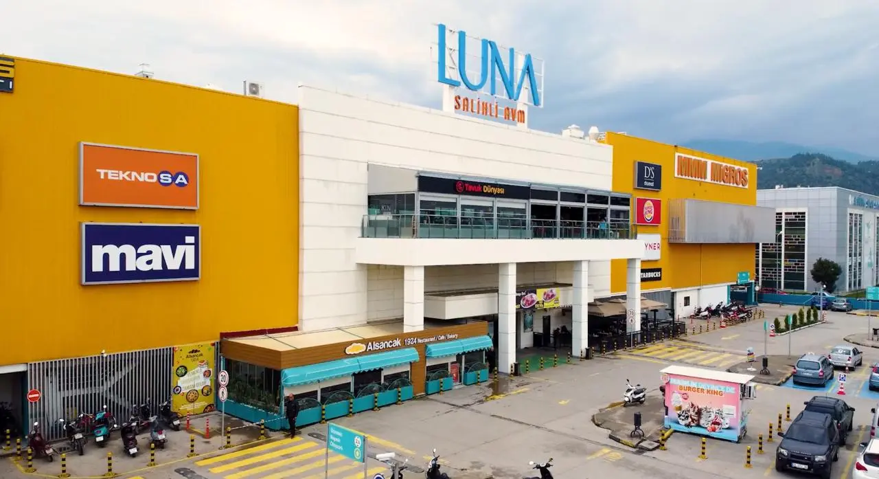 LUNA SALİHLİ AVM